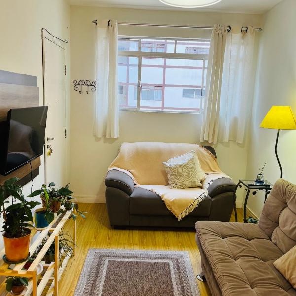 Apartamento ideal para casal acomoda ate 5 pessoas - Centro com Wifi