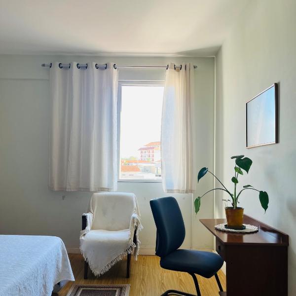 Apartamento ideal para casal acomoda ate 5 pessoas - Centro com Wifi - Foto 2