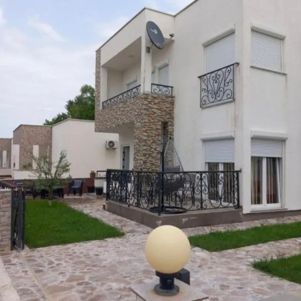 Dara Apartmani, hotel in Donji Štoj