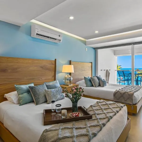 Gorgeous 1BR Condo with Pools & Sea Views, hotel din Puerto Vallarta