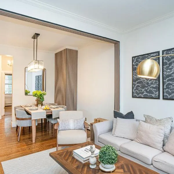 2 bedroom urban chic right on the Brown University campus, hotel in Providence