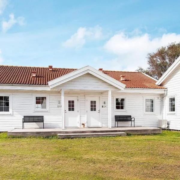 Chic Coastal Holiday Home in Læsø, hotel Læsø városában