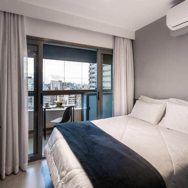 BHaus VN Oscar Freire - Studio compacto 20m2 Silencioso com Varanda - Vista Jardins 17o andar - Coworking - Locker - Minimercado - Academia - Lavanderia - Ao lado do Metrô - Estacionamento pago no prédio - OF8