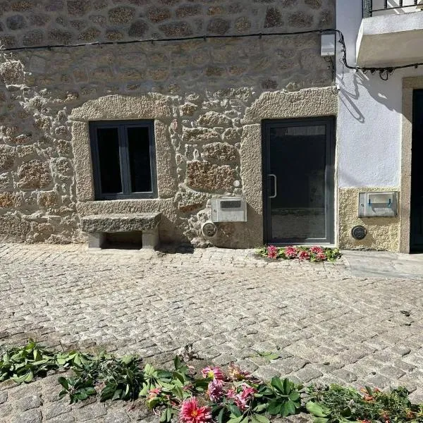 3 Marias do Penedo, hotell i Lousa