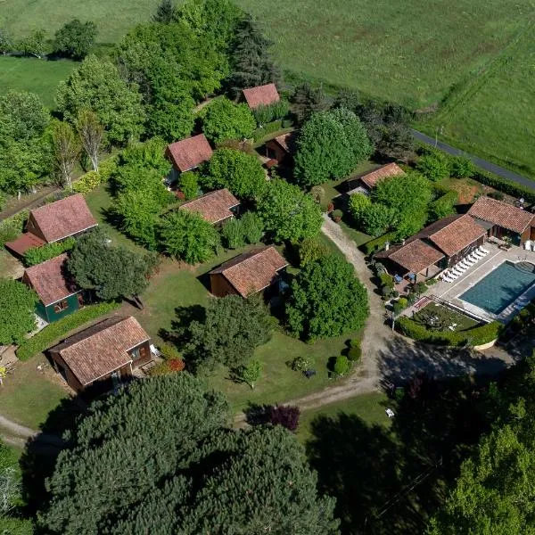 Hameau des laurières, Hotel in Saint-Avit-Sénieur