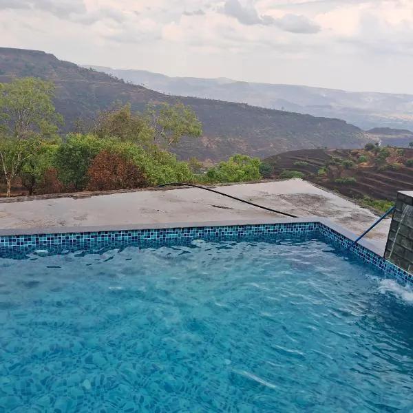 Navishka'S Villa، فندق في بانتشجانى