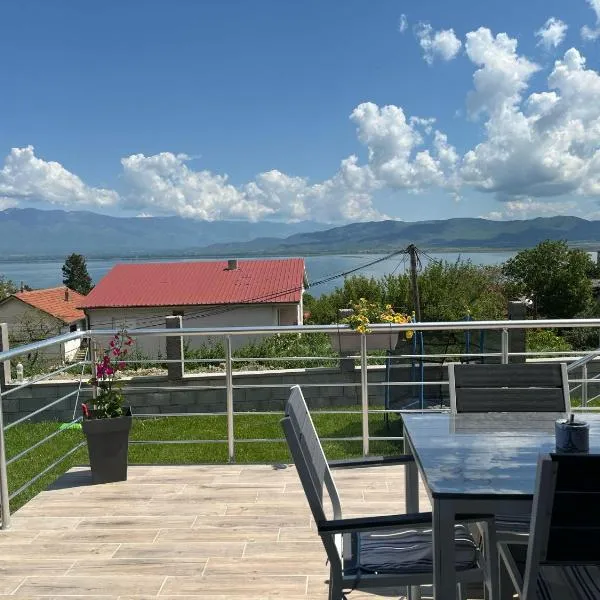 Vila V & S, hotel in Star Dojran