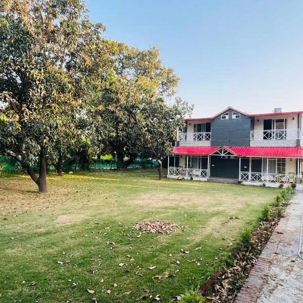 Red Roof Inn, hotel v destinácii Rāmnagar