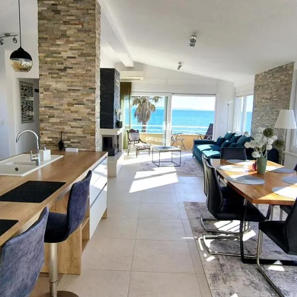 SkyAdria Penthouse, hotel in Vir