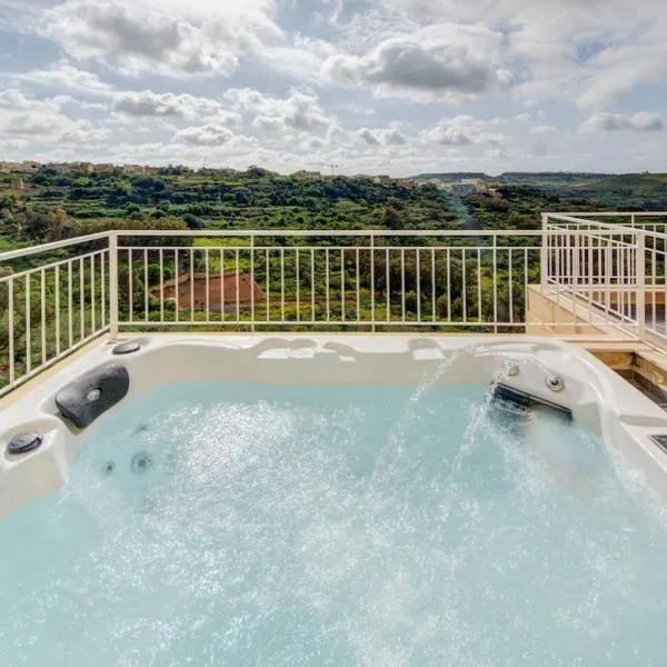 The Valley Collection - B26 - with Private hot tub, hotel in Xagħra