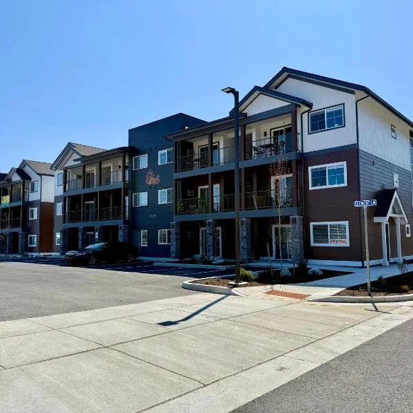 Homestead Village - Two Bedroom Condo Balcony, hotel v destinaci Sandpoint