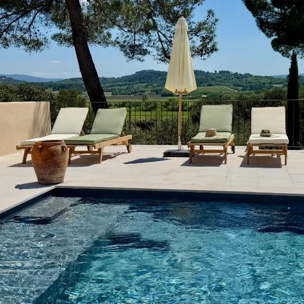 La Clé des Champs, Boutique hôtel & Spa - Le Mas de Garrigon – hotel w mieście Roussillon