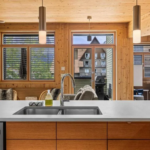 Alps #201- LEED Gold Certified, hotell sihtkohas Canmore