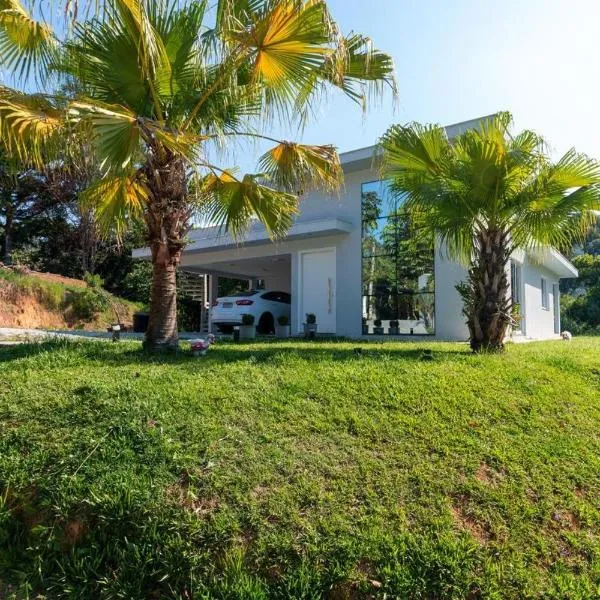 Suíte standard privado, hotel in Balneário Camboriú