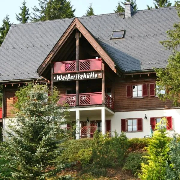 Ferienanlage Zum Silberstollen 2 Häuser am Berg Polderhof und Weißeritzhütte, hotel v destinaci Kurort Altenberg
