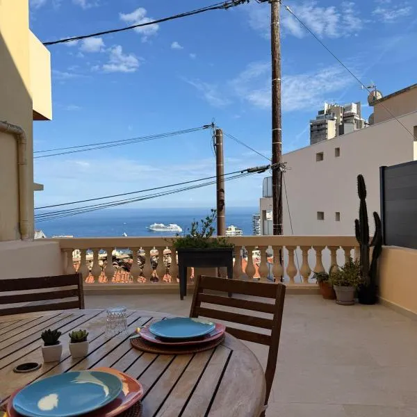 Cozy apartment with sea view Monaco, Hotel in Beausoleil