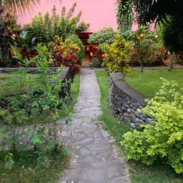 Eco Terra Lodge, hotel in Santa María