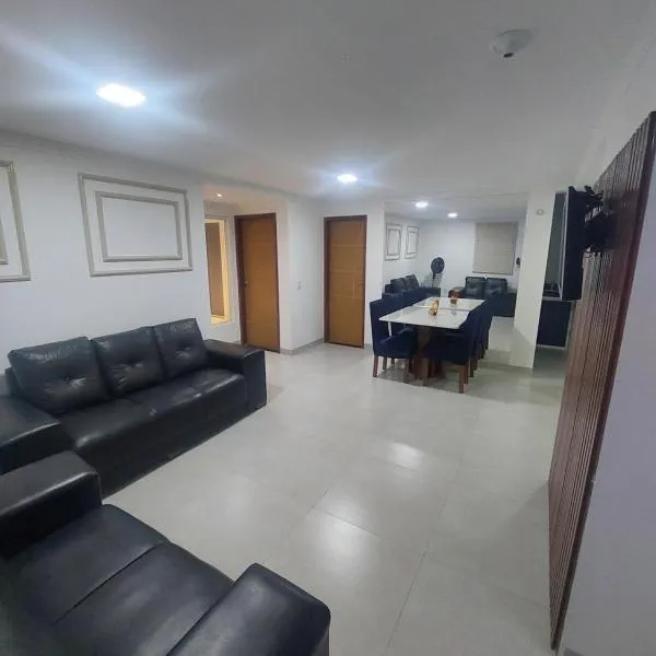 Casa com 3 quartos a 2,6 km da festa do Maior São João do Mundo、カンピナグランデのホテル