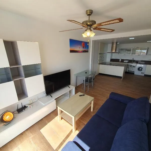 3E, 56m2, Aire Acond, 1 dormit, 4 huéspedes, WIFI GRATIS, hotel en La Línea de la Concepción