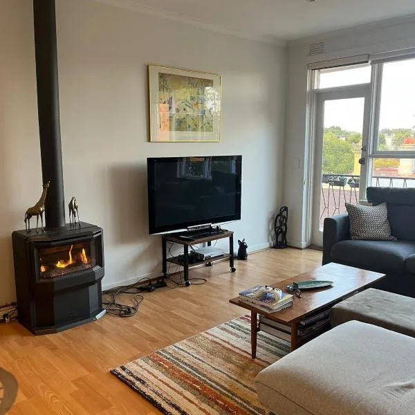 Apartment in Windsor, Melbourne, hotel in Melbourne