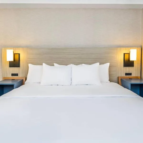 Comfort Inn, hotel v destinaci Laval