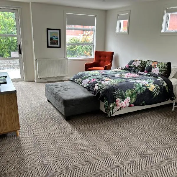 Cbay 1 Bedroom Suite, hotel v destinaci Timaru