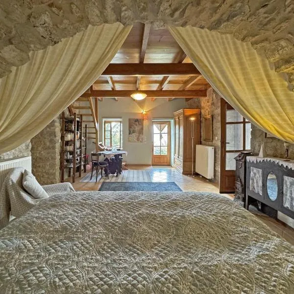 Lina's Art and Stone Studio, hotel di Verga Kalamata
