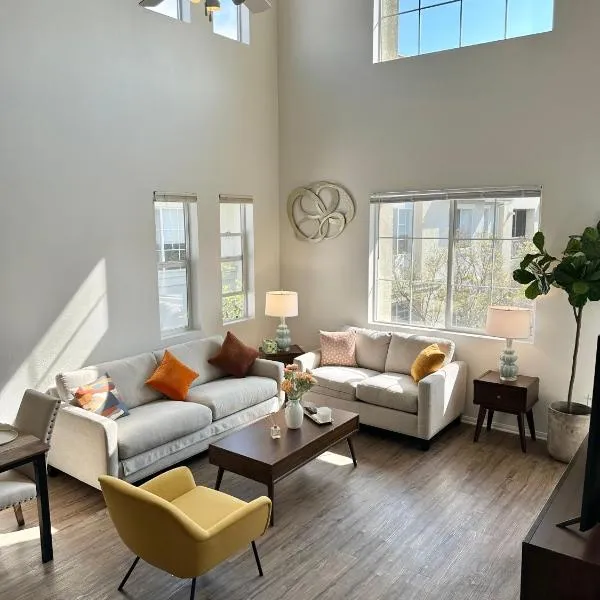 Spacious Loft 3Bedroom 2Bathroom in Marina Del Rey, Hotel in Los Angeles