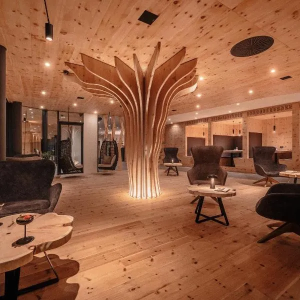 Cristallo Sport & Wellness Hotel, hotel v destinácii Levico Terme
