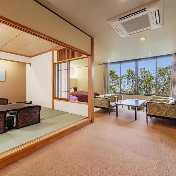 Spa Resort Hawaiians Hotel Hawaiians, hotel v destinaci Iwaki