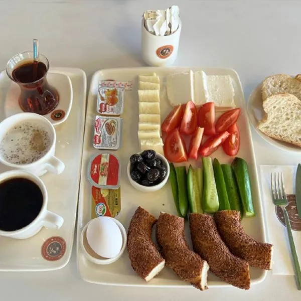 Parla Park 1-2 Turizm Konaklama, hotel in Yazır