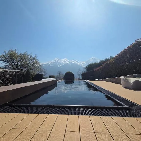 Les Vrais Rayons, hotel a Verrayes