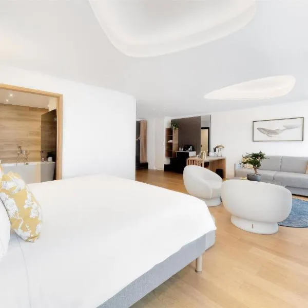 GOLDEN TULIP LYON OUEST TECHLID Hotel & Spa, hotel v destinaci Limonest