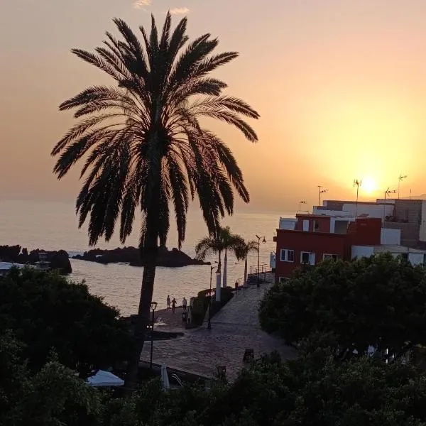 Amazing two rooms in Alcalá next to the beach, hotel in Alcalá
