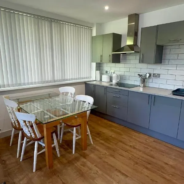 Spacious 2 Bedroom Flat City Centre, hotel en Cannock