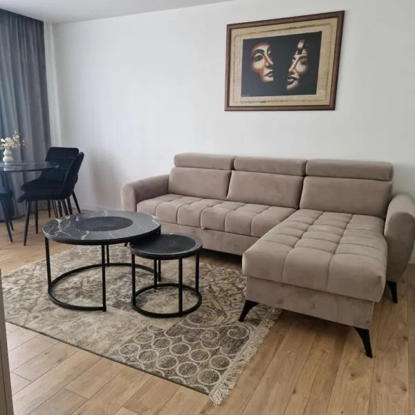 Nauji centro apartamentai, hotel in Panevėžys