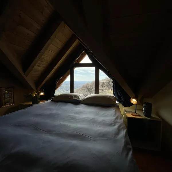 Casa Della Volpe, hotel v destinaci Arcumeggia