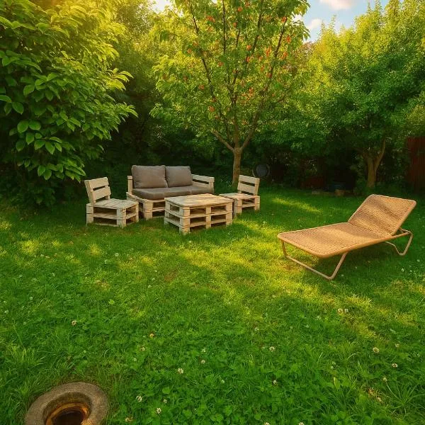 Eco Bay Montenegro, hotel in Donji Morinj