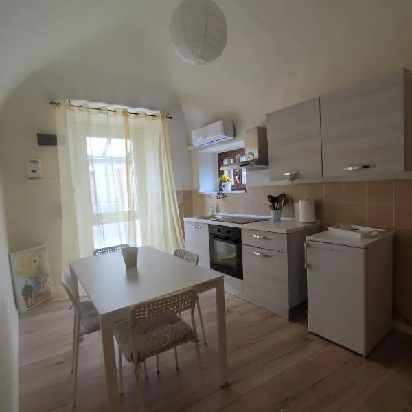 La casina nel borgo, hotel v destinaci Volterra