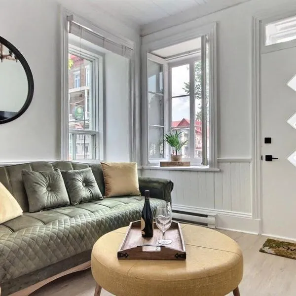 Spacious 2Br Hot Tub 2 Free P 8 min City Center, hotel in Quebec City