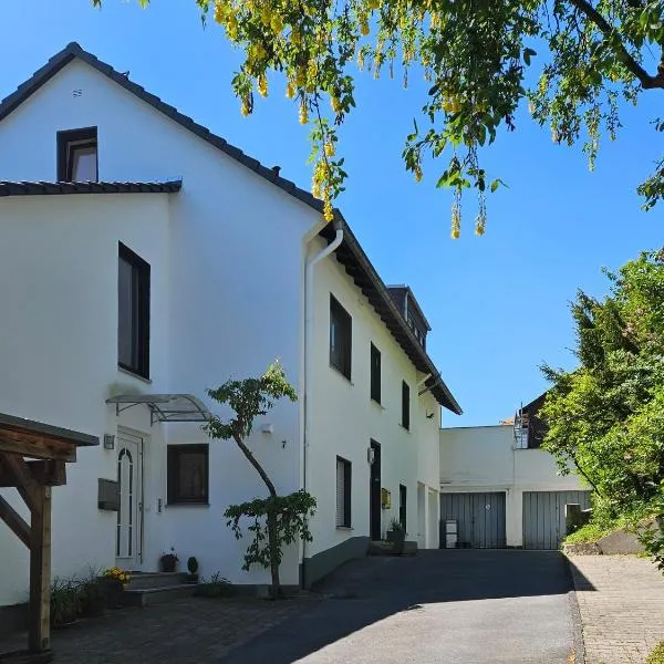 MaxMir - Ortlohn Iserlohn, hotel v destinaci Iserlohn