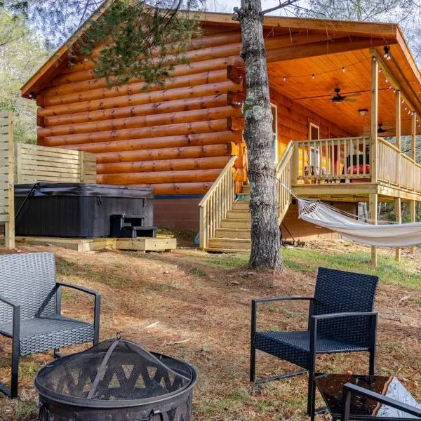 Cozy Cabin Getaway!, hotel in Fancy Gap