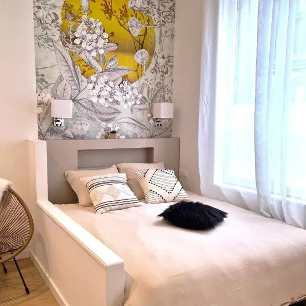 Les Bons Enfants Balnéo, hotel in Rouen
