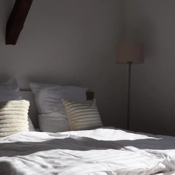 Ferienwohnung Ferropolis, hotel v destinaci Gräfenhainichen