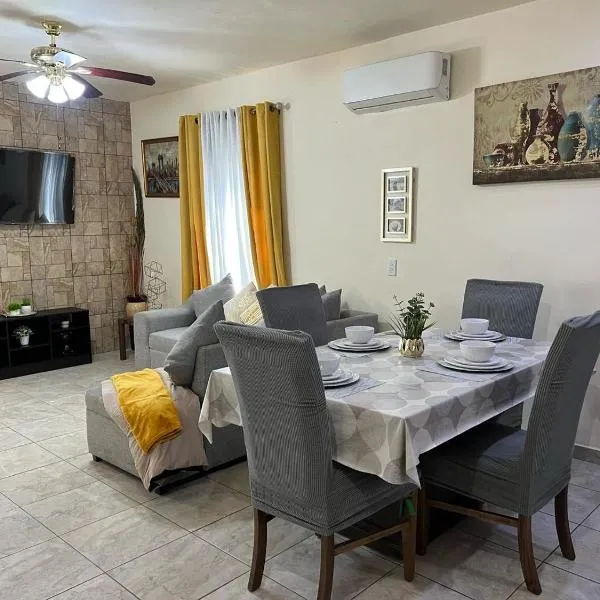 Casa esmeralda, hotel in Monclova
