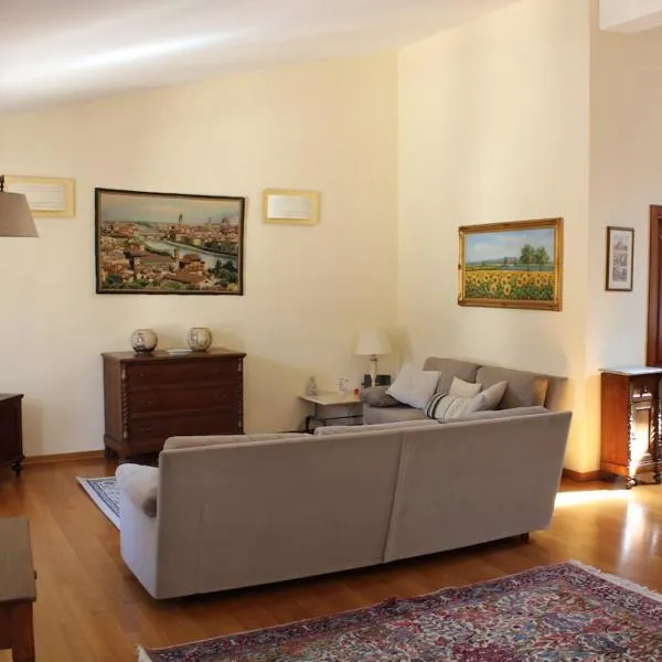 Palazzo Cellesi, hotel en Pistoya
