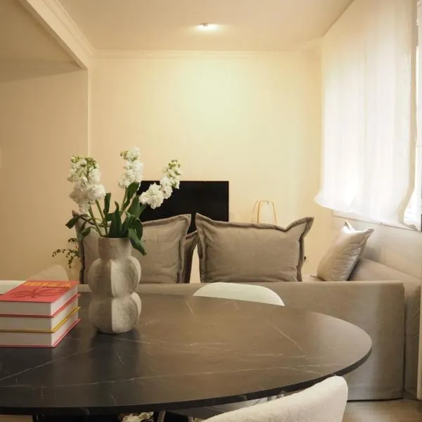 Apartamento Virgenes Eco friendly, hotel in Zaragoza
