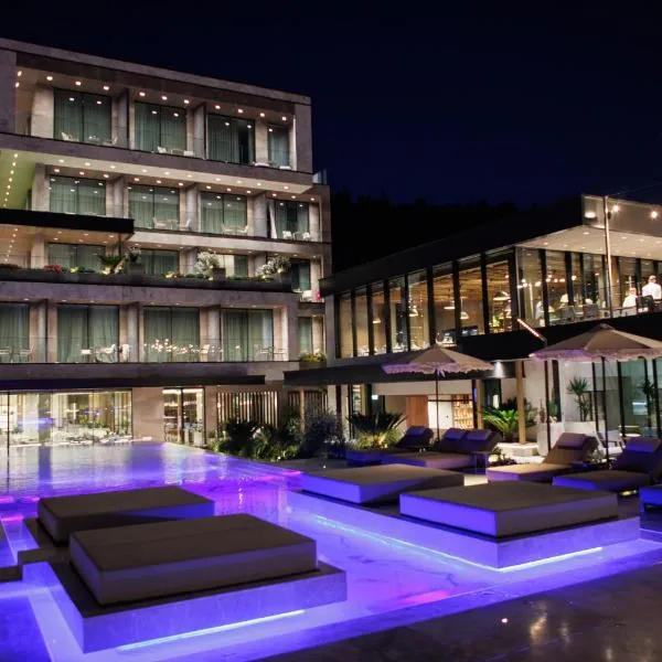Prado Luxury Hotel, hotel a Himare