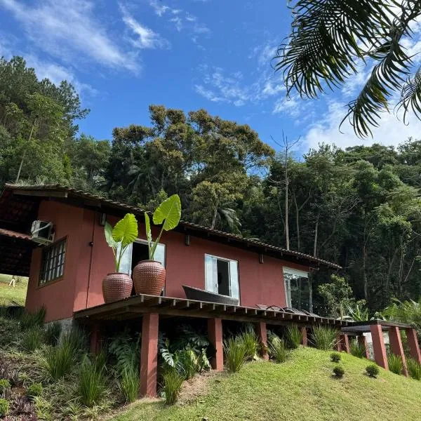 Encantador Chalé em meio a Natureza para 4 pessoas – hotel w mieście Pomerode