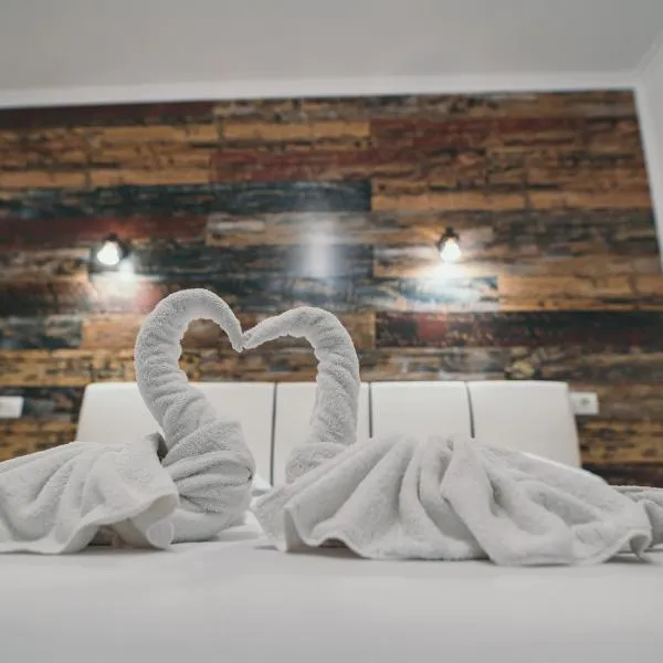 Insomnia Studio, hotel v destinaci Drobeta-Turnu Severin